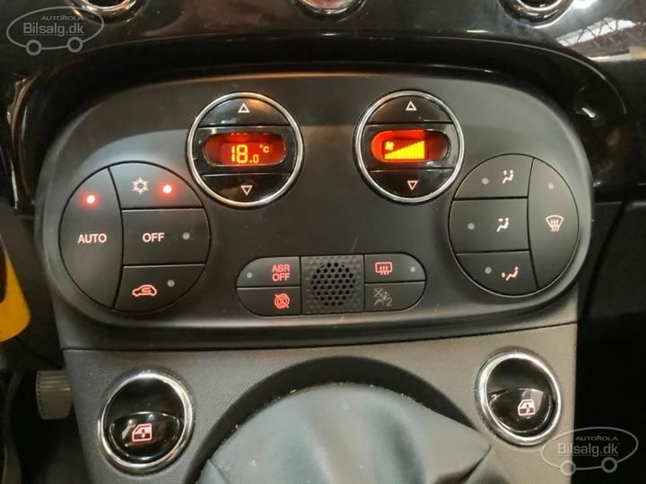 Photo 11 VIN: ZFA3120000JB51570 - FIAT 500 HATCHBACK 