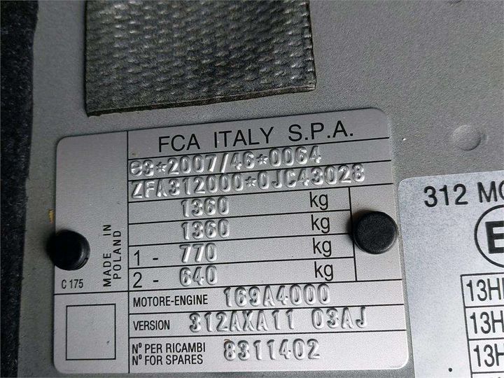 Photo 22 VIN: ZFA3120000JC43028 - FIAT 500 