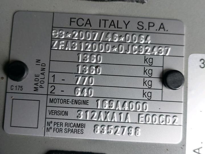 Photo 11 VIN: ZFA3120000JC92437 - 39 FIAT 500 