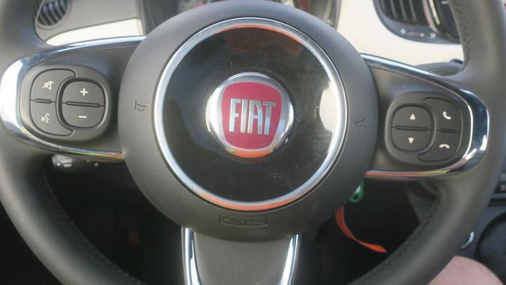 Photo 13 VIN: ZFA3120000JC93949 - FIAT 500 