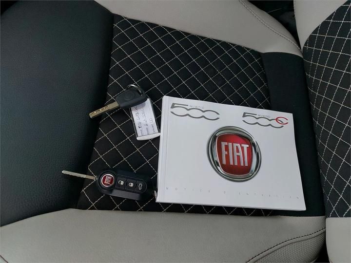 Photo 9 VIN: ZFA3120000JD77797 - FIAT 500C 