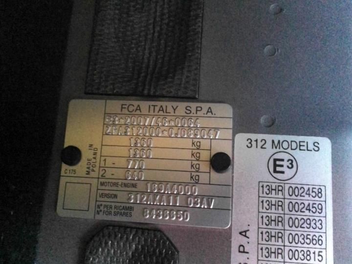 Photo 8 VIN: ZFA3120000JD89047 - FIAT 500C 