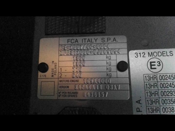 Photo 8 VIN: ZFA3120000JD89054 - FIAT 500C 