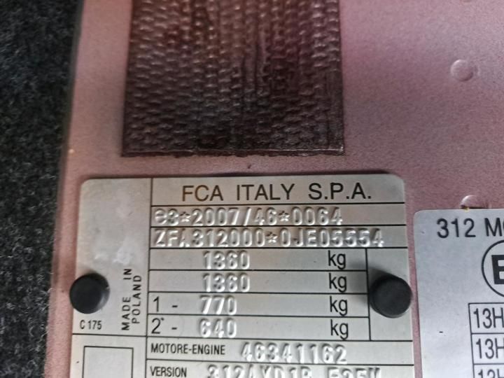 Photo 11 VIN: ZFA3120000JE05554 - 52 FIAT 500 