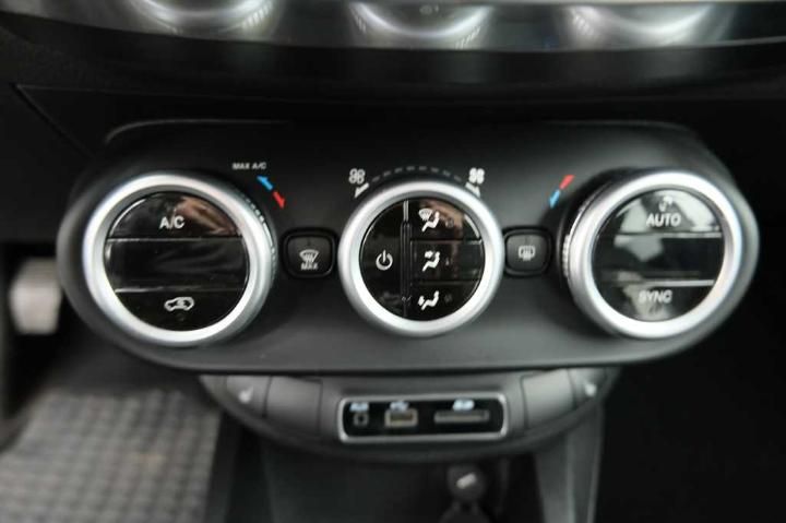 Photo 25 VIN: ZFA3340000P316530 - FIAT 500X &#3914 