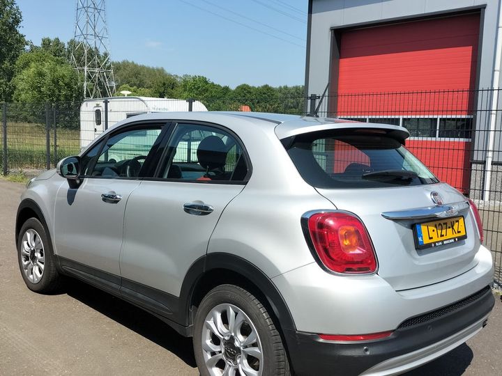 Photo 2 VIN: ZFA3340000P454304 - FIAT 500 X 