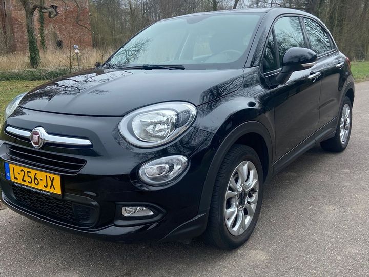 Photo 1 VIN: ZFA3340000P523813 - FIAT 500 X 