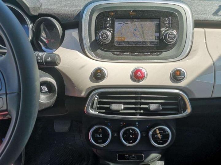 Photo 11 VIN: ZFA3340000P536044 - FIAT 500X 