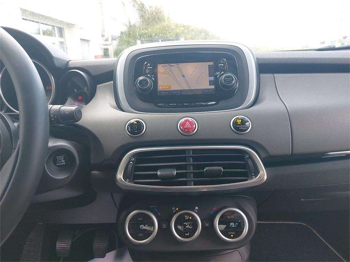 Photo 11 VIN: ZFA3340000P608247 - FIAT 500X 