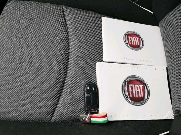 Photo 6 VIN: ZFA3340000P616974 - FIAT 500X 