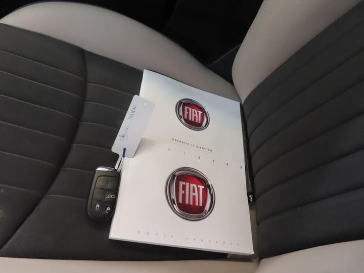 Photo 10 VIN: ZFA3340000P618468 - FIAT 500X 