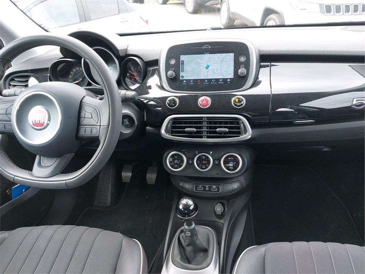 Photo 11 VIN: ZFA3340000P654722 - FIAT 500X 