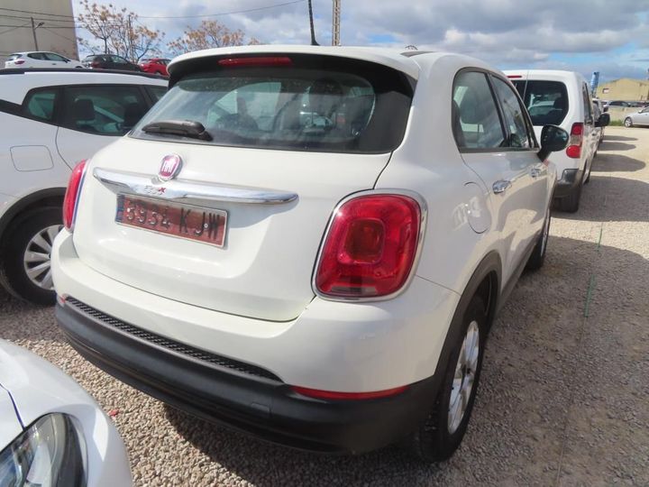 Photo 2 VIN: ZFA3340000P658381 - FIAT 500X 