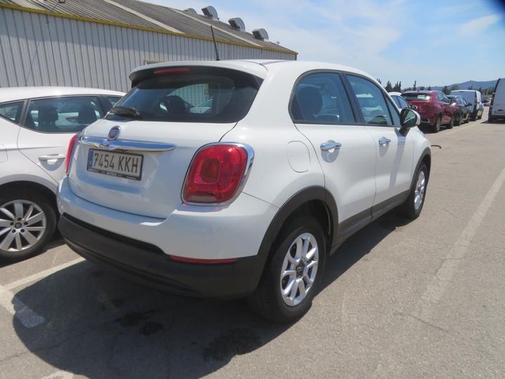 Photo 2 VIN: ZFA3340000P658535 - FIAT 500X 