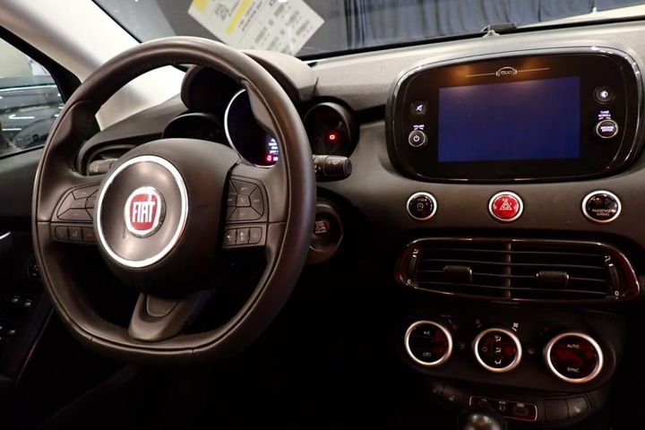 Photo 10 VIN: ZFA3340000P682806 - FIAT 500X 