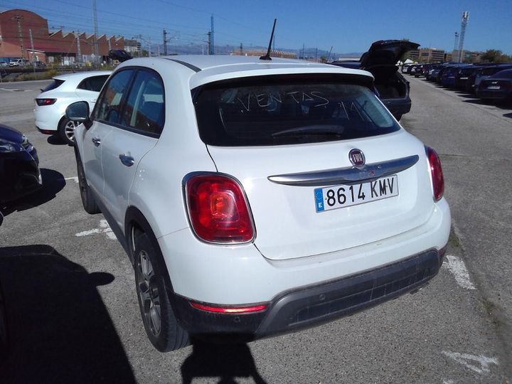 Photo 2 VIN: ZFA3340000P699945 - FIAT 500X 