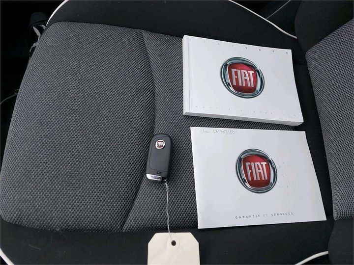 Photo 6 VIN: ZFA3340000P703180 - FIAT 500X 