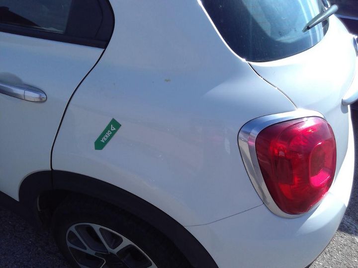 Photo 17 VIN: ZFA3340000P705160 - FIAT 500X 