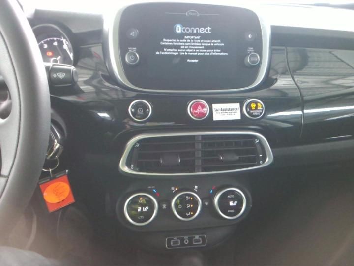 Photo 8 VIN: ZFA3340000P794283 - FIAT 500X 