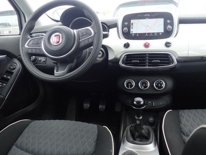 Photo 6 VIN: ZFA3340000P828669 - FIAT 500X 