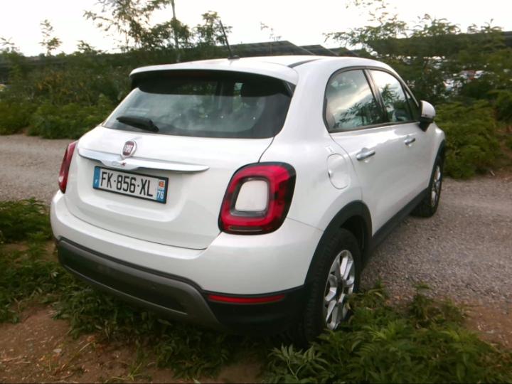 Photo 3 VIN: ZFA3340000P828917 - FIAT 500X 