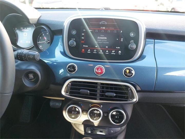 Photo 11 VIN: ZFA3340000P840387 - FIAT 500X 