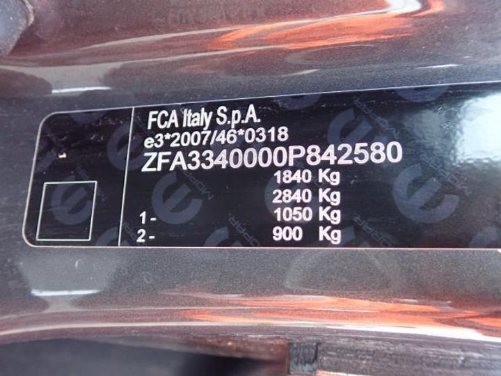 Photo 29 VIN: ZFA3340000P842580 - FIAT 500X 