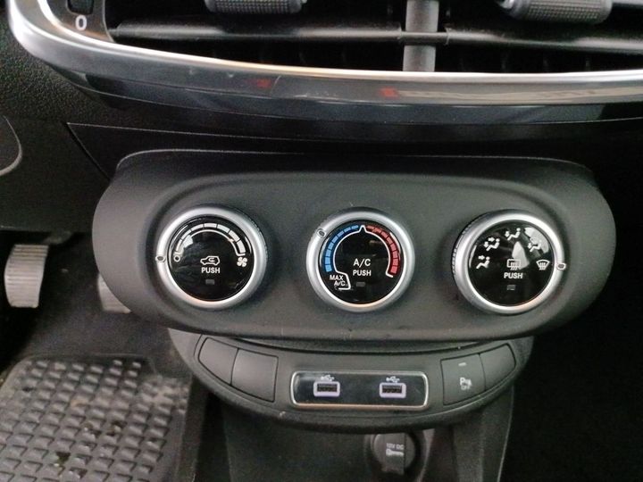 Photo 23 VIN: ZFA3340000P850374 - FIAT 500X FL'18 