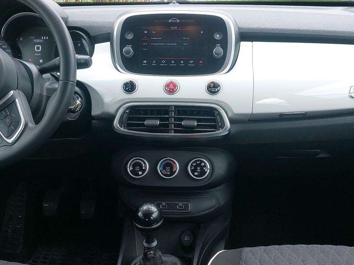 Photo 10 VIN: ZFA3340000P851130 - FIAT 500X 