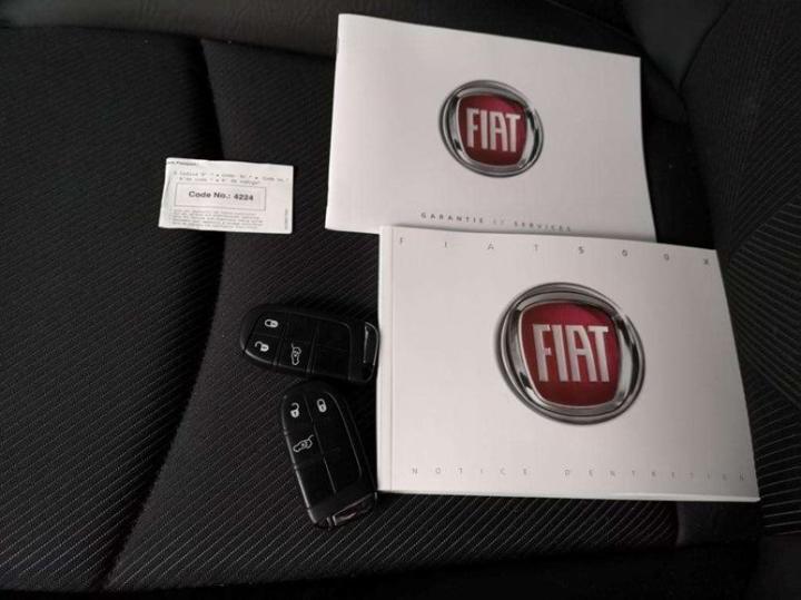 Photo 16 VIN: ZFA3340000P857506 - FIAT 500X 