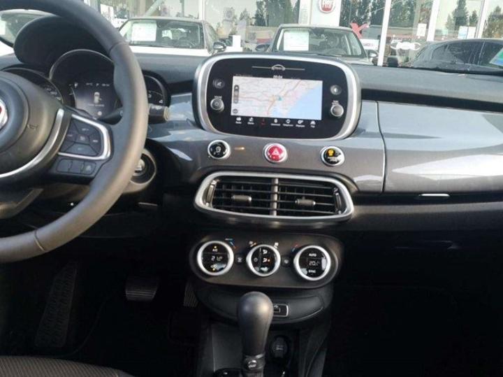 Photo 3 VIN: ZFA3340000P857629 - FIAT 500X 