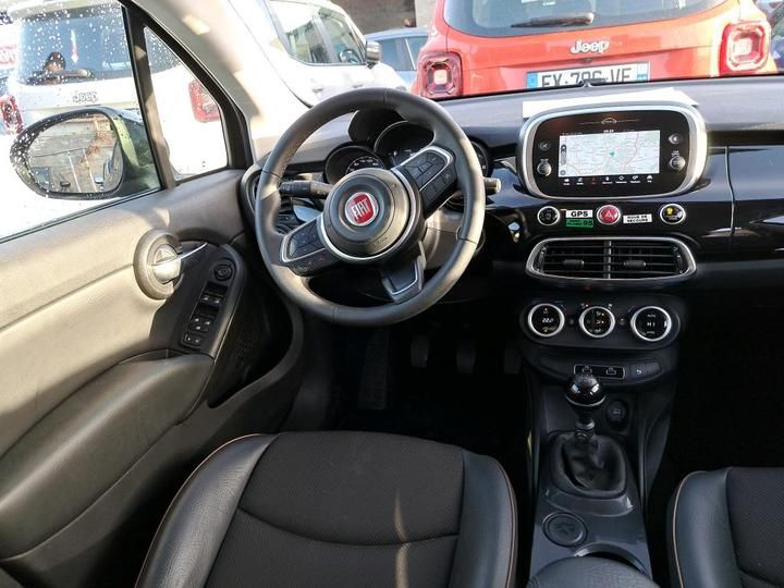 Photo 6 VIN: ZFA3340000P880421 - 28 FIAT 500X 