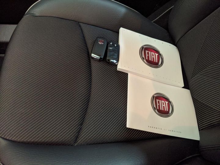 Photo 9 VIN: ZFA3340000P896574 - FIAT 500X 