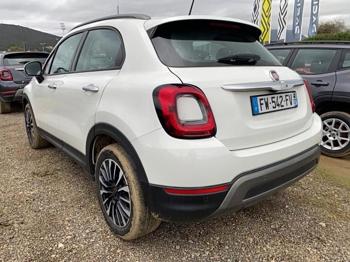 Photo 3 VIN: ZFA3340000P897634 - 28 FIAT 500X 