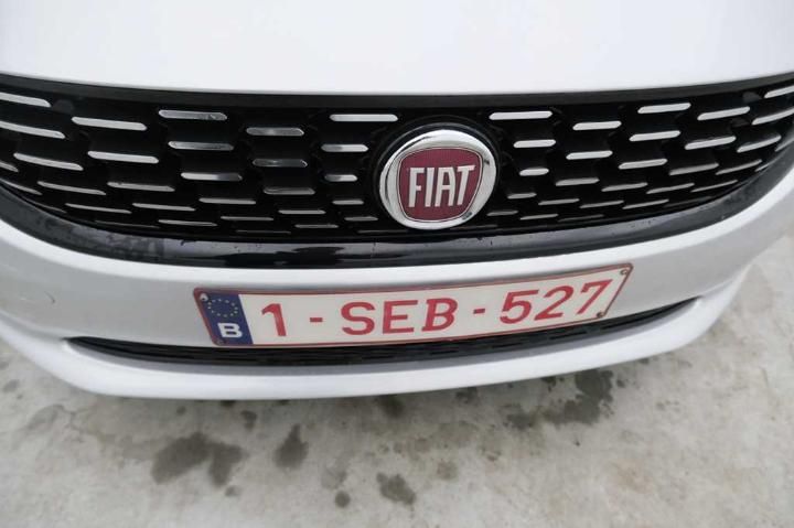 Photo 5 VIN: ZFA35600006F49589 - FIAT TIPO HATCHBACK &#3916 