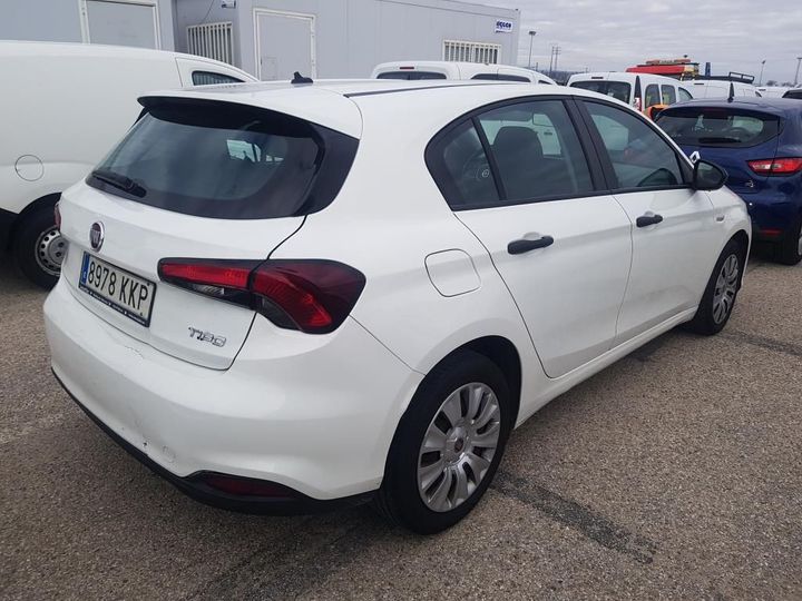 Photo 2 VIN: ZFA35600006J67895 - FIAT TIPO 