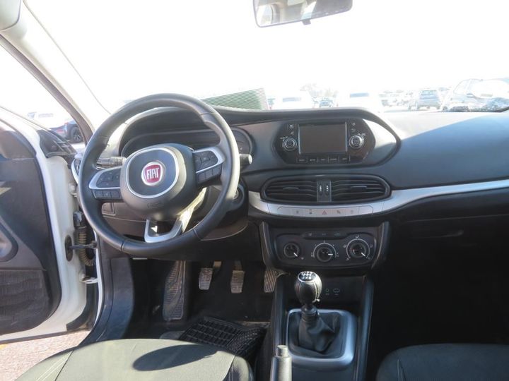 Photo 3 VIN: ZFA35600006J75582 - FIAT TIPO 