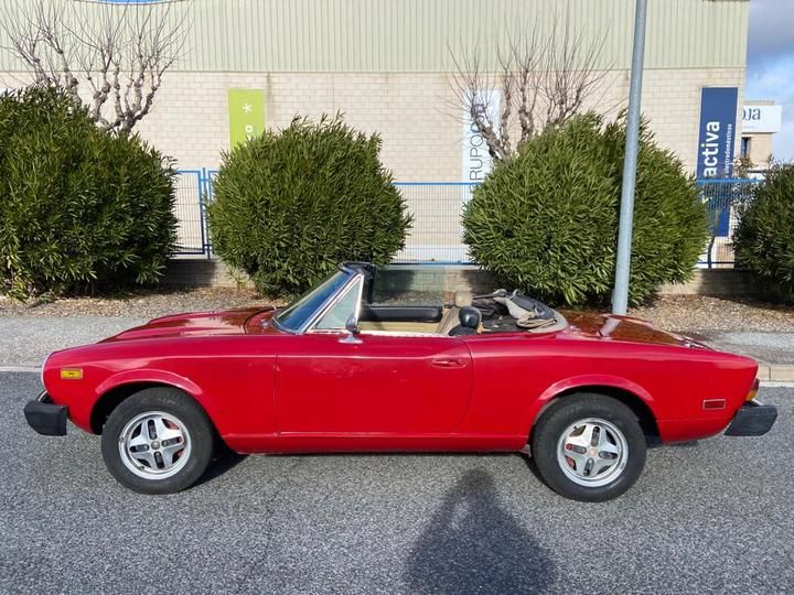 Photo 9 VIN: ZFAAS00B0C8188497 - FIAT SPIDER 2000 DE 1981 