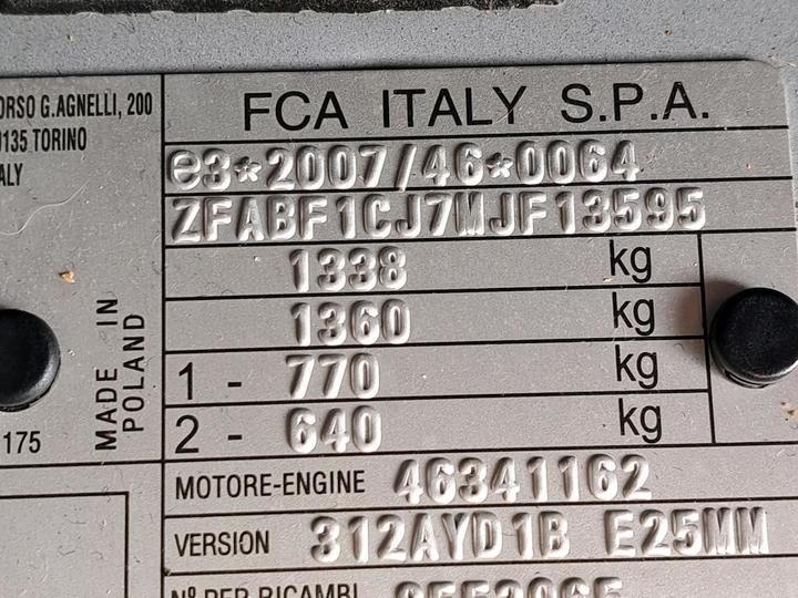 Photo 10 VIN: ZFABF1CJ7MJF13595 - 44 FIAT 500C 