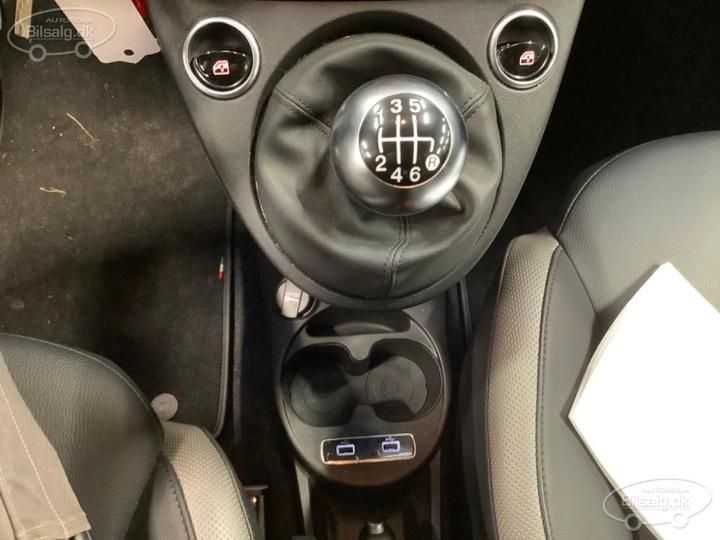 Photo 11 VIN: ZFABF1DJ0NJF38368 - FIAT 500 C 