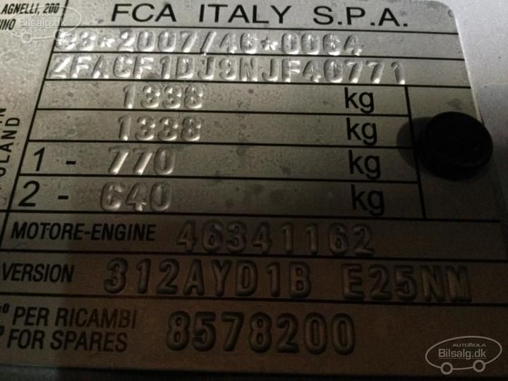 Photo 13 VIN: ZFACF1DJ9NJF40771 - FIAT 500 HATCHBACK 