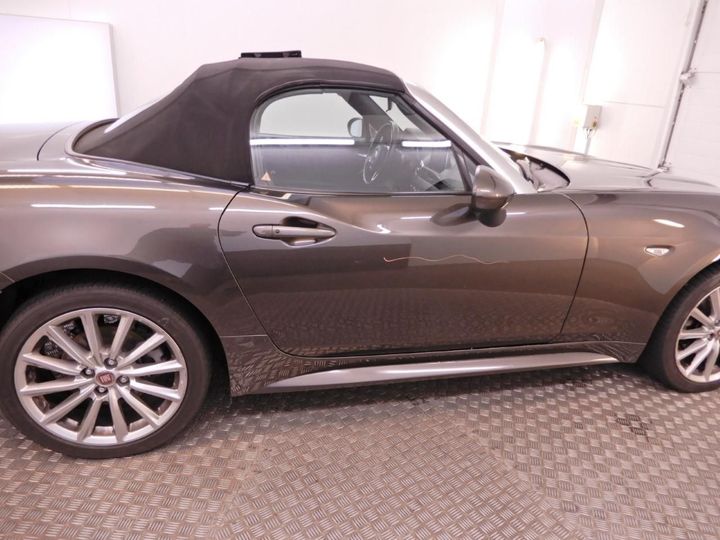 Photo 30 VIN: ZFANF6E4600130201 - FIAT 124 SPIDER 