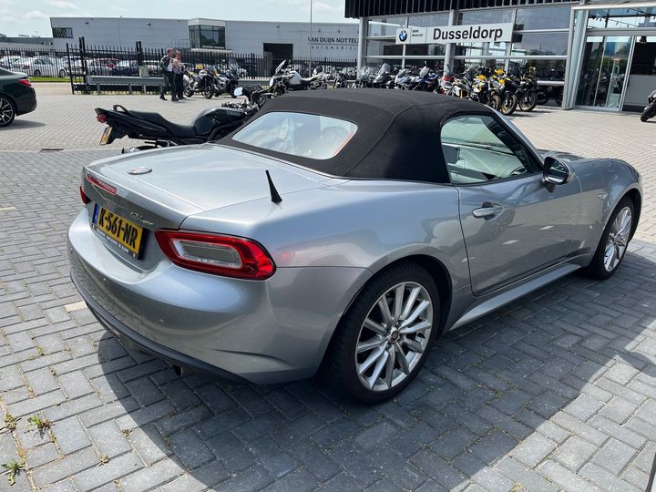 Photo 3 VIN: ZFANF6E4A00131137 - FIAT 124 SPIDER 