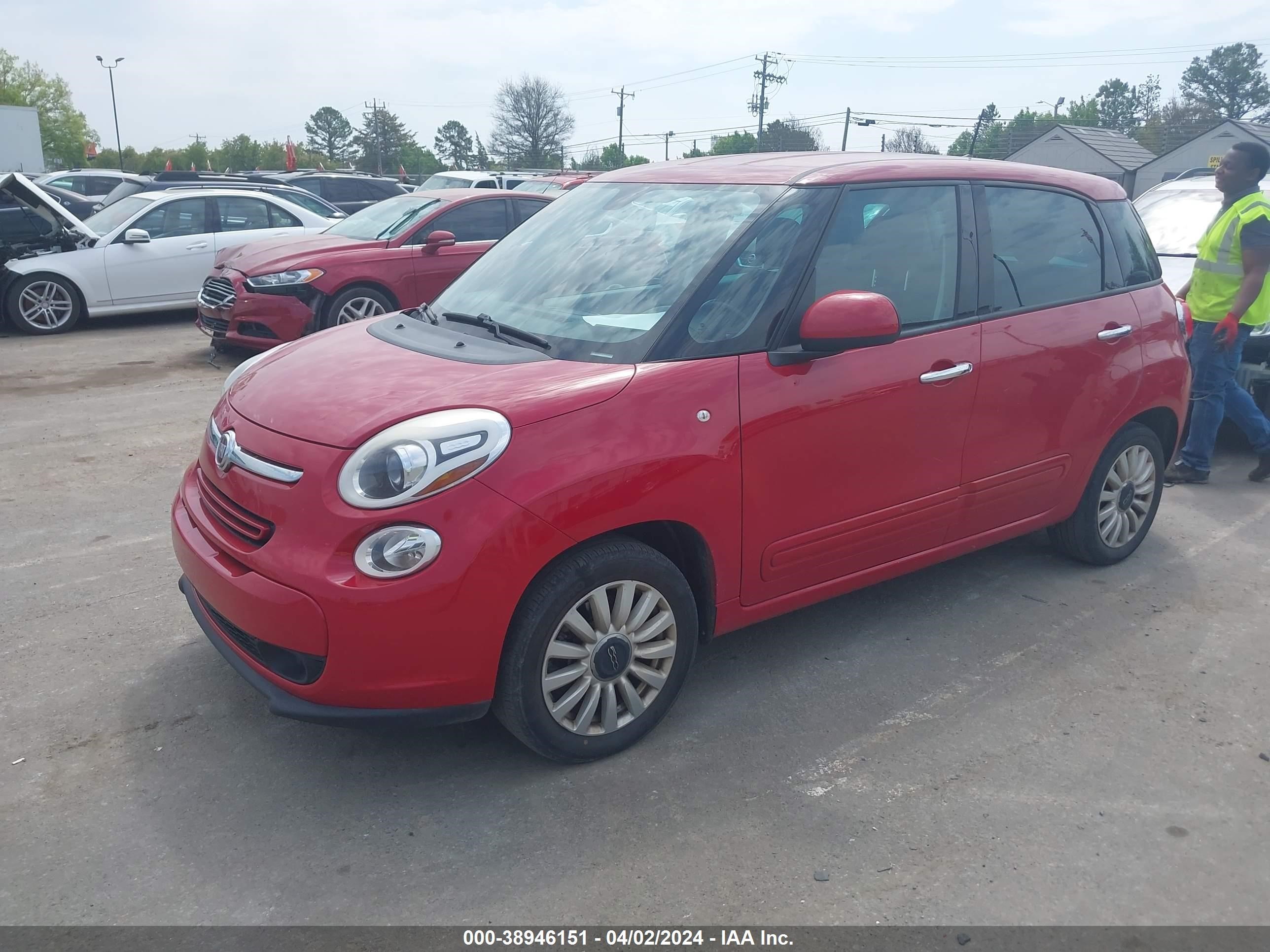 Photo 1 VIN: ZFBCFAAH4HZ038637 - FIAT 500L 