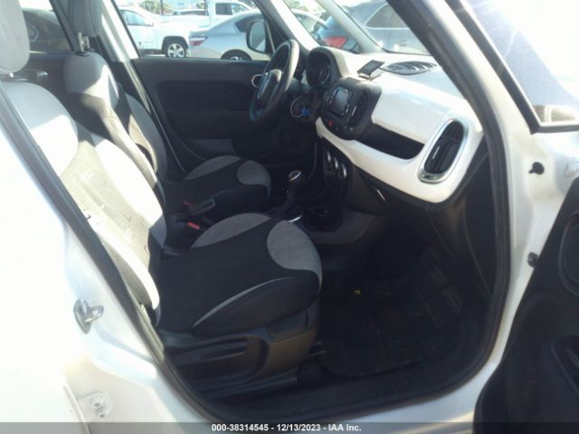 Photo 4 VIN: ZFBCFAAH5EZ017341 - FIAT 500L 