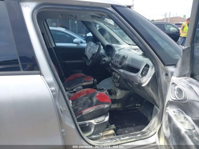 Photo 4 VIN: ZFBCFAAH8FZ031395 - FIAT 500L 