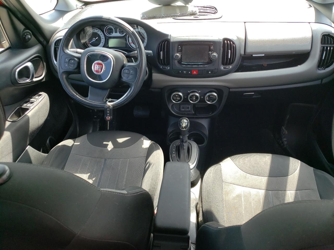 Photo 7 VIN: ZFBCFAAH8HZ039662 - FIAT 500 