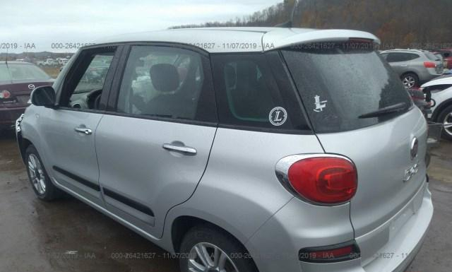 Photo 2 VIN: ZFBCFAAH9JZ040745 - FIAT 500L 