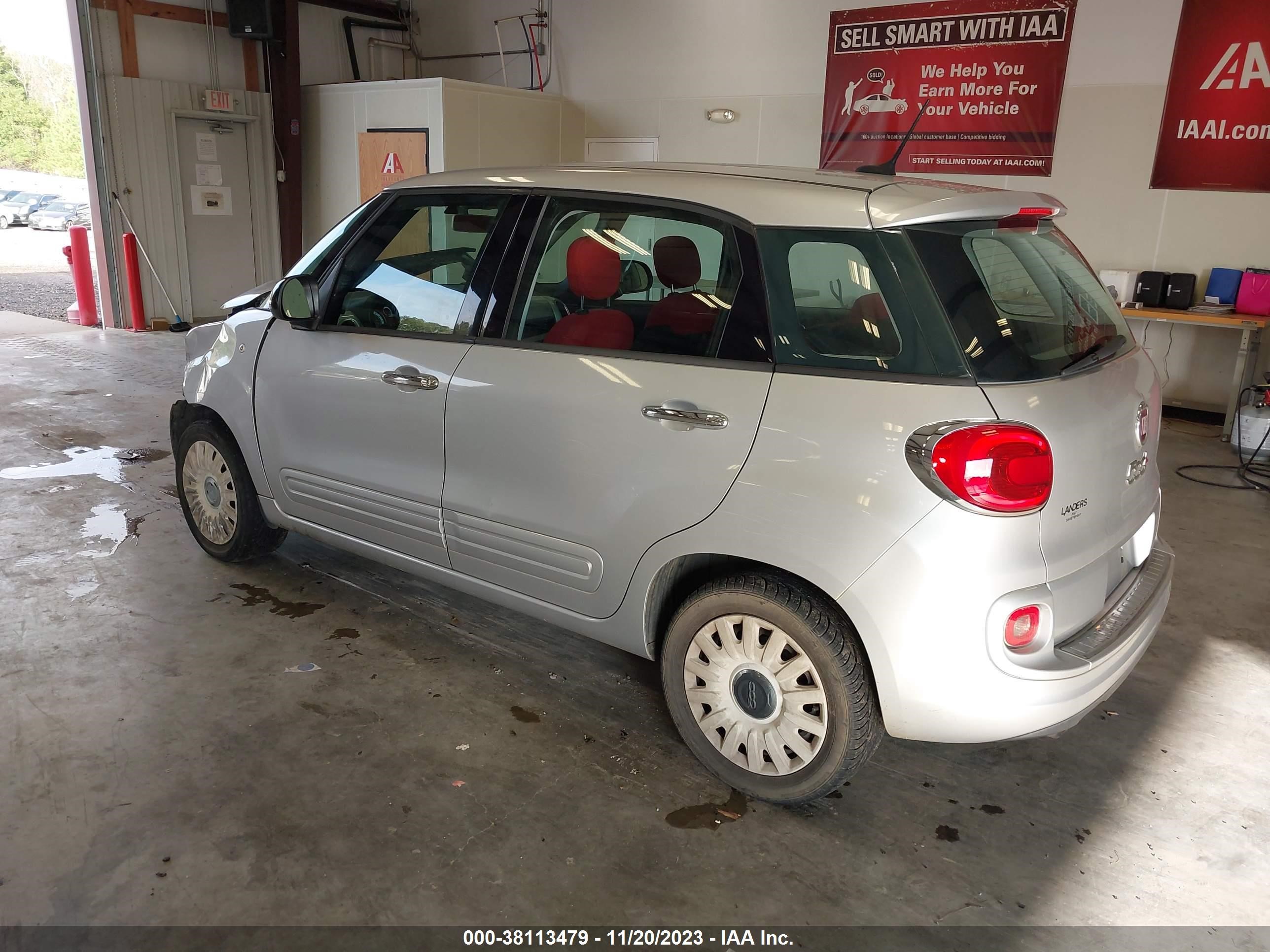 Photo 2 VIN: ZFBCFAAHXEZ029615 - FIAT 500L 