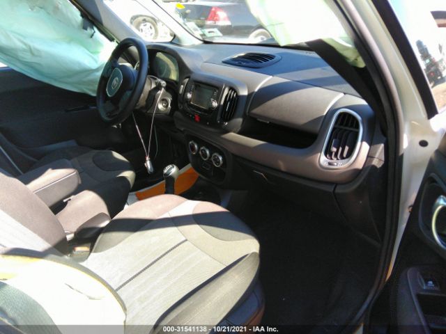 Photo 4 VIN: ZFBCFAAHXHZ038660 - FIAT 500L 